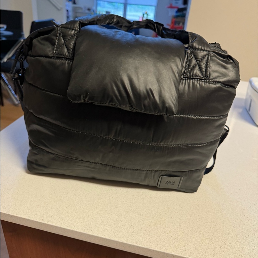 7am Soho diaper bag